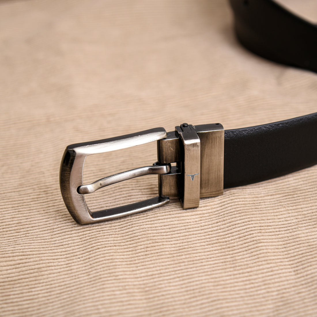 URBAN FOREST Andrew Formal Reversible Leather Belt for Men