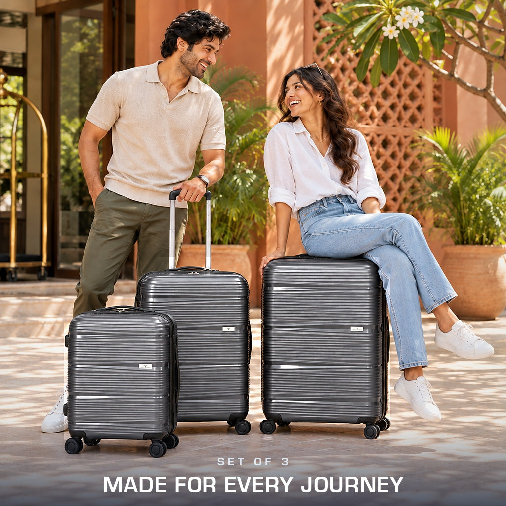 URBAN FOREST Phoenix Hard-sided 55Cm, 67Cm And 78Cm Carry-On Trolley Luggage Set