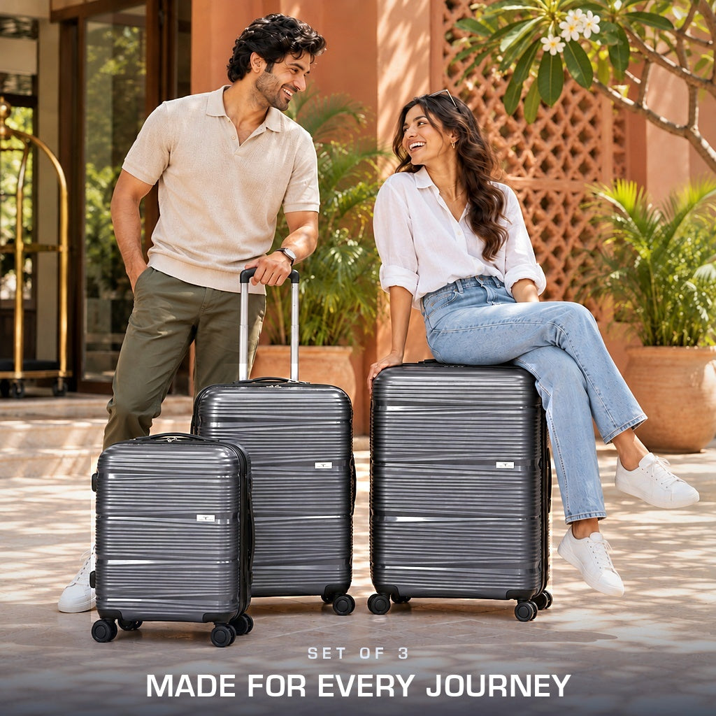 URBAN FOREST Phoenix Hard-sided 55Cm, 67Cm And 78Cm Carry-On Trolley Luggage Set